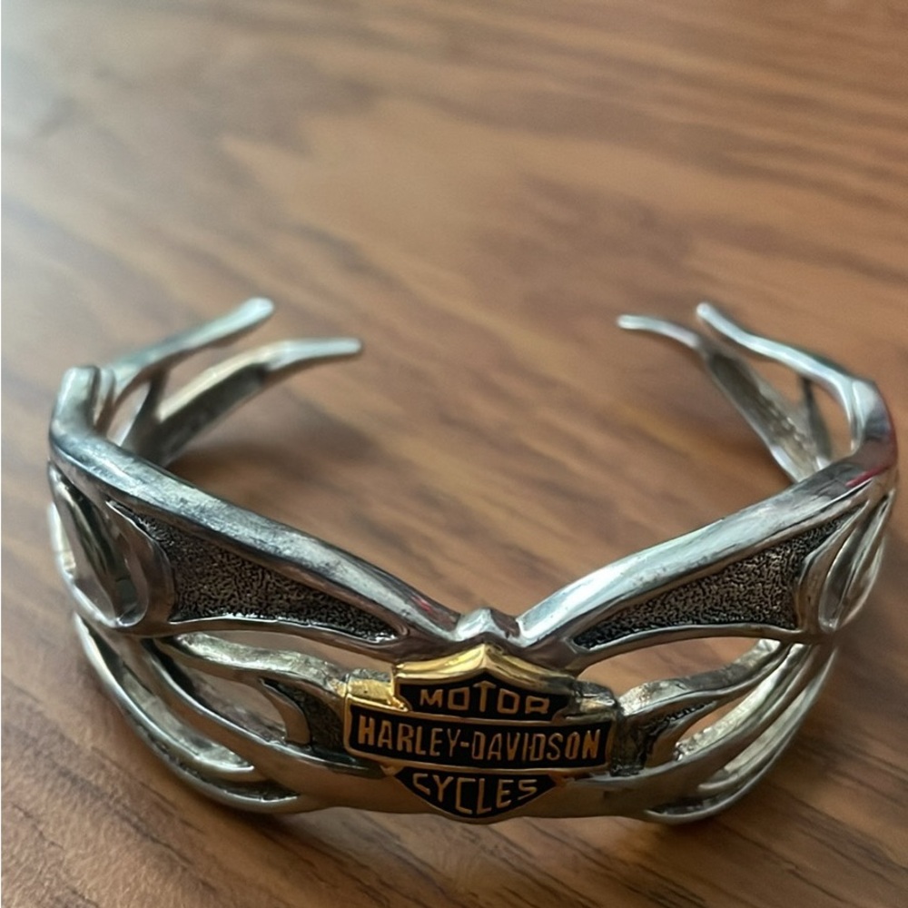 Harley-Davidson Silver Cuff with Gold Logo